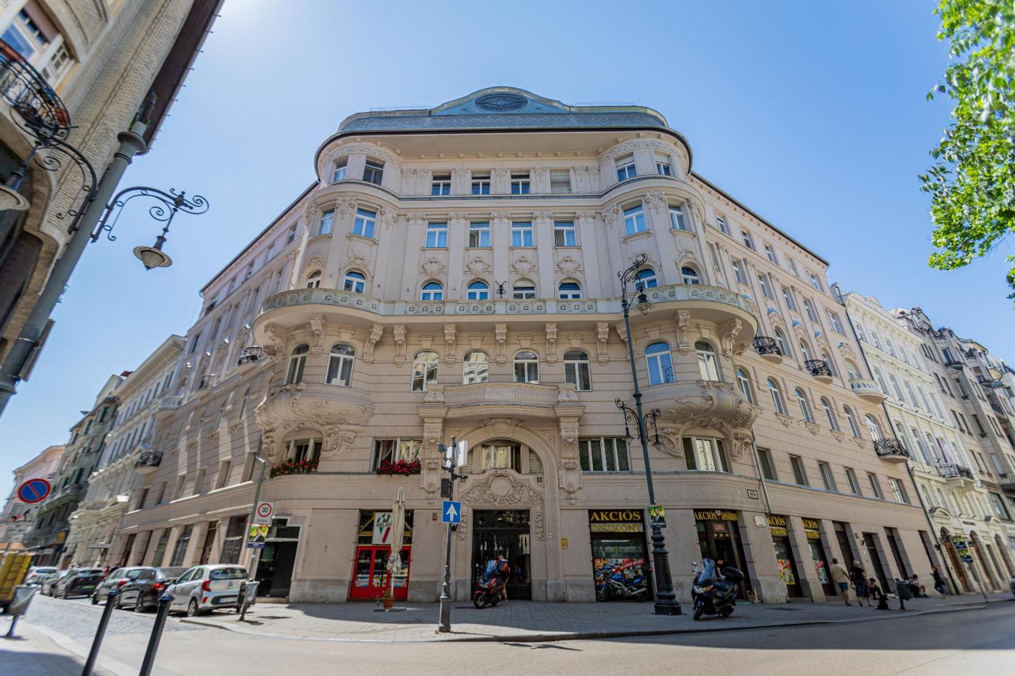 Iranyi Studio Budapest Extérieur photo